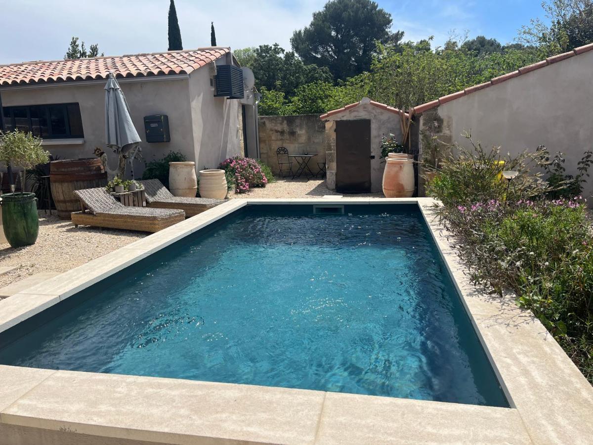 Studio Dans Les Alpilles Apartment Fontvieille Bagian luar foto